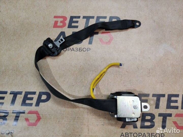 Ремень безопасности передний правый Kia Ceed 1