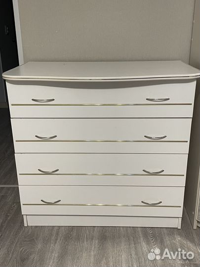 Шкафы и комоды