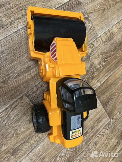 Игрушки машины большие