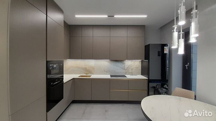 Кухонный гарнитур от изготовителя (кухня на заказ) ном.4695