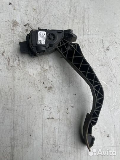 Педаль газа Citroen C3 Picasso