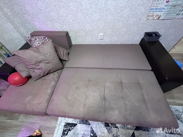 Угловой диван