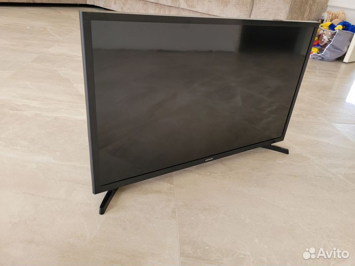 Телевизор samsung