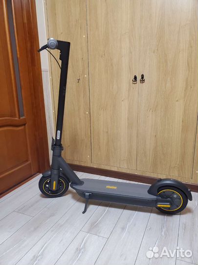 Электросамокат Ninebot max g30p