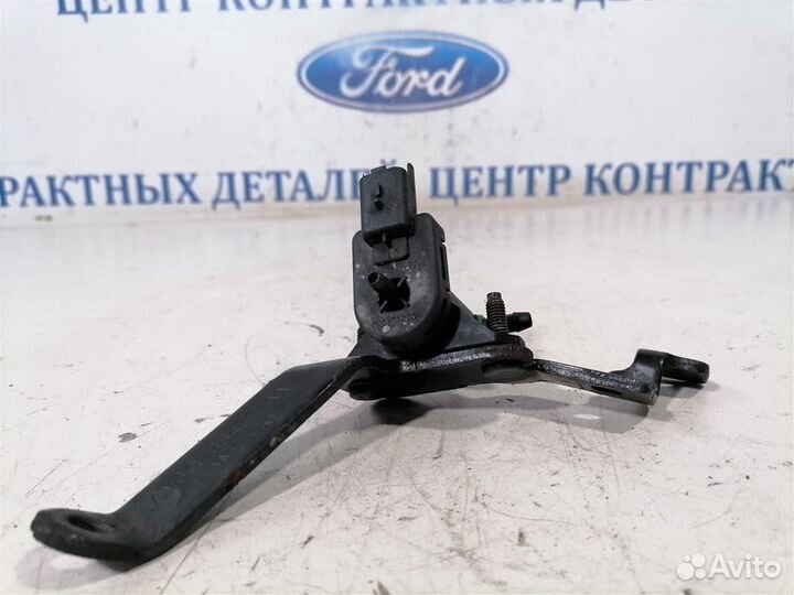 Клапан электромагнитный Ford Focus 3 2011