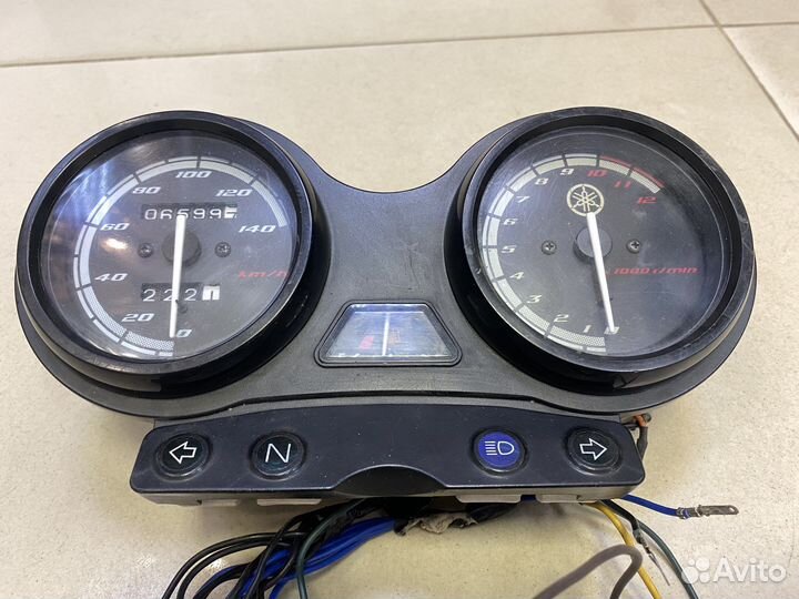 Панель приборов Yamaha YBR125