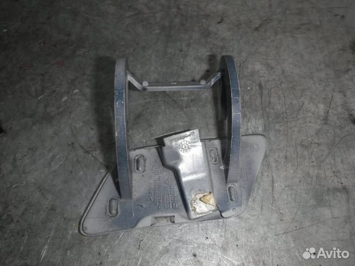 Крышка форсунки омывателя фар Mercedes W221 S