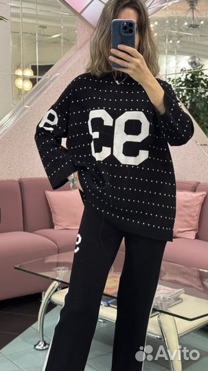 Barbara Alvisi костюм