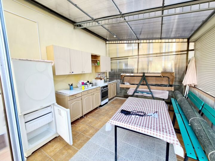 Гостиница, 300 м²