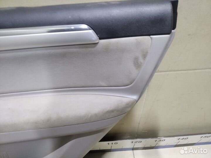 Обшивка двери задней правой Pajero/Montero Sport