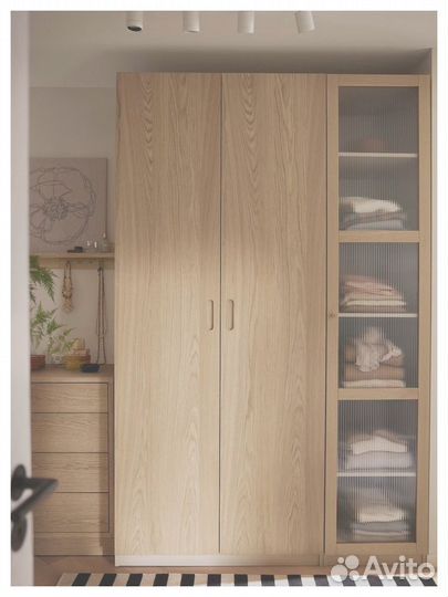 Шкаф распашной угловой