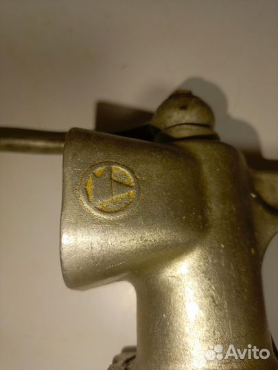 Мясорубка ручная СССР чугунная, бу