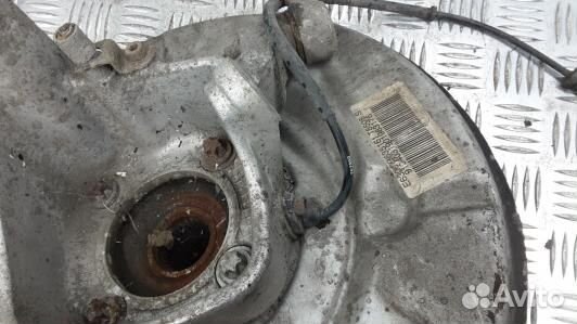 Ступица задняя левая BMW 6 E63/E64 (OPH01MH01)