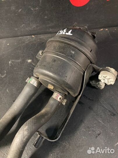 Бачок гидроусилителя руля Bmw 5 E60 N47D20 2007