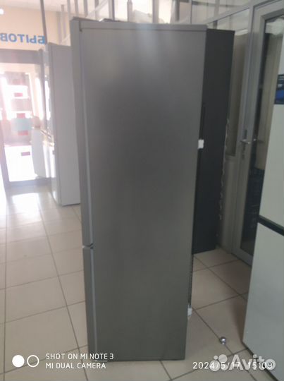 Холодильник Beko rcsk270M20S