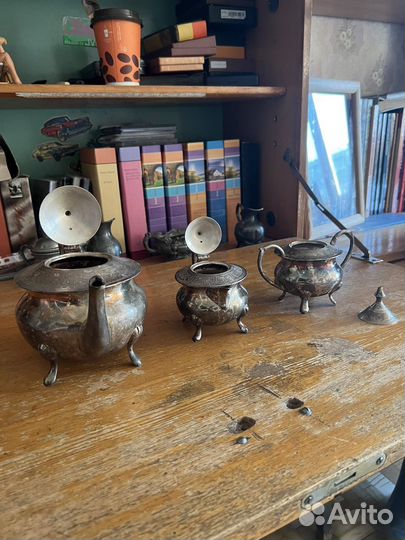 Набор чайник, сахарница, молочник из олова