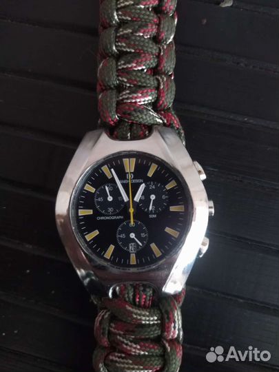 Часы denich desing