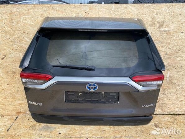 Крышка, дверь багажника Toyota Rav 4 50 кузов 2019