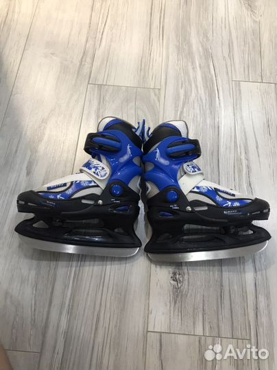 Коньки хоккейные детские