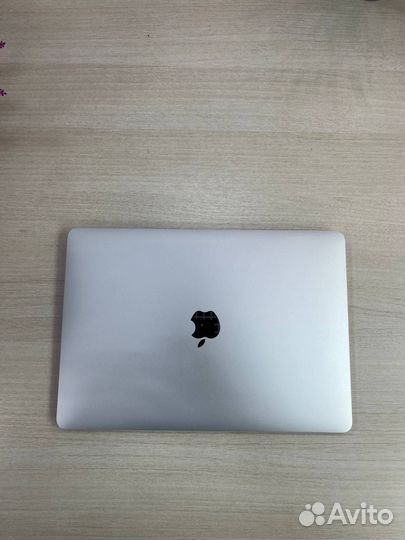 Macbook Air 13 m1 16/256gb MDM