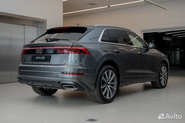 Audi Q8 3.0 AT, 2024