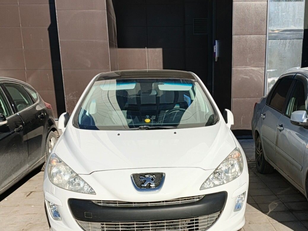 Peugeot 308: фото из отзыва
