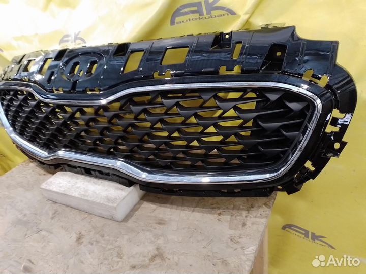 Решетка радиатора KIA Sportage 2018+ новый