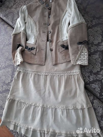 Винтажный замшевый костюм