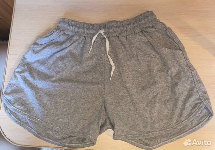 Шорты женские