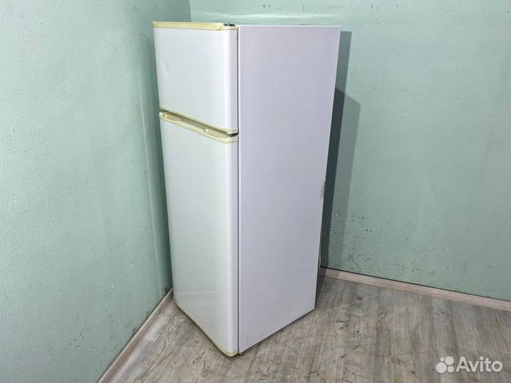 Холодильник Zanussi