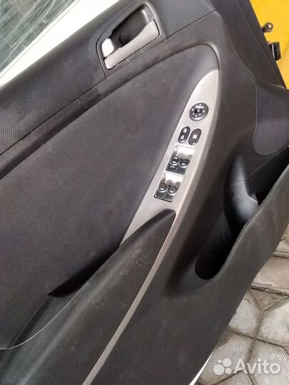 Hyundai Solaris ручка хром