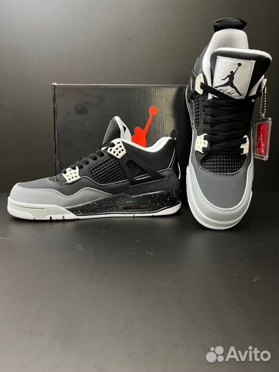 Кроссовки Nike Air Jordan 4 Retro