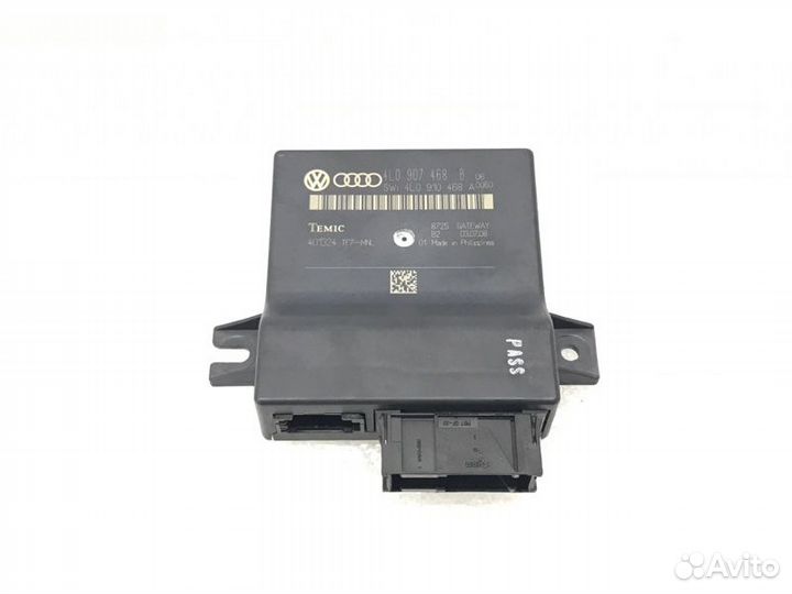 Блок электронный Audi A8 D3 BVJ 2008