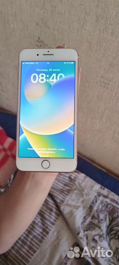 Телефон iPhone 8 plus