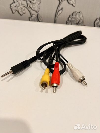 Кабель 3.5 Штекер jack - тюльпаны 3RCA