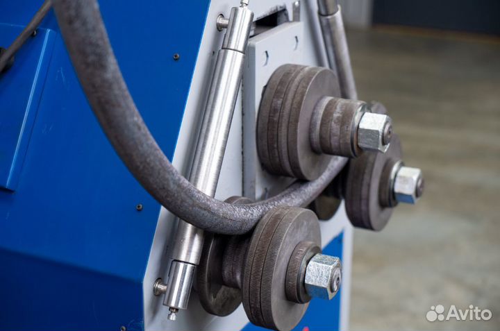 Трубогиб круглой и профильной трубы