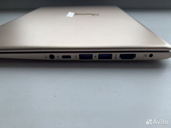 Ультрабук Acer Swift 1