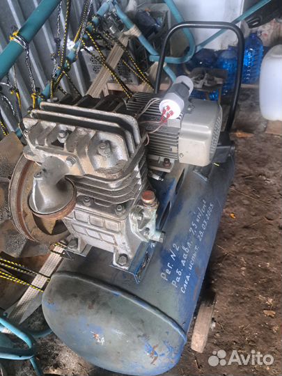 Воздушный компрессор