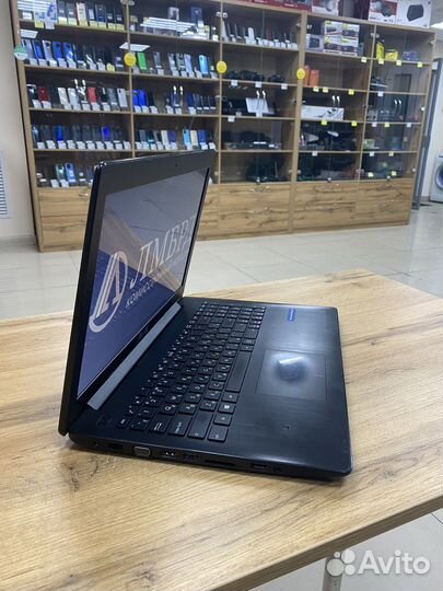 Ноутбук Asus X553M Cel N2840