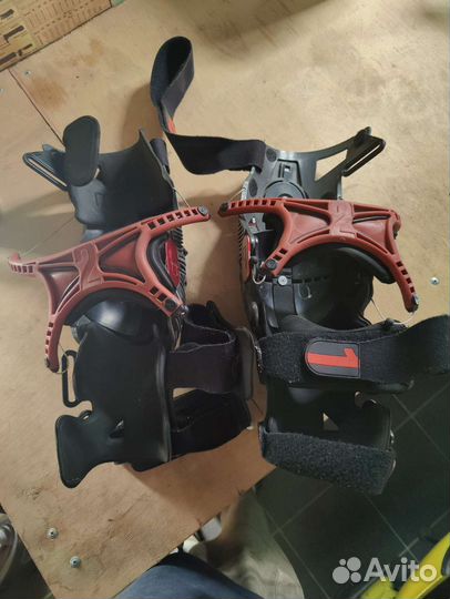 Наколенники для мотокросса