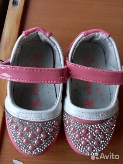 Туфли, сандали, сапоги резиновые для девочки