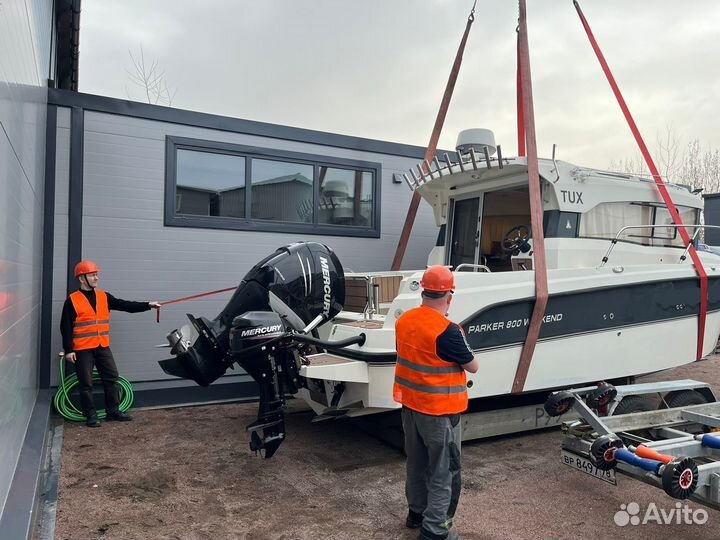 Хранение катеров в яхт-клубе Санкт-Петербург