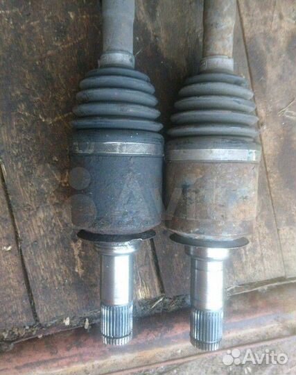 Полуось задняя Mercedes-Benz M-Класс W163 2000