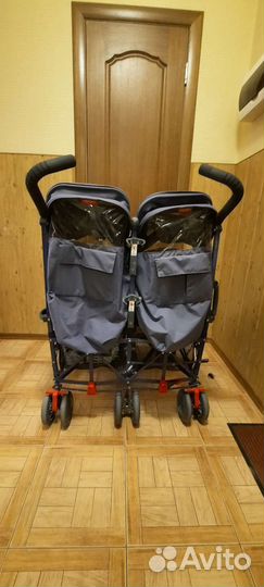 Прогулочная коляска для двойни