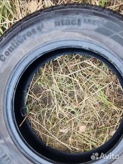 Continental ContiCrossContact LX2 215/65 R16 H