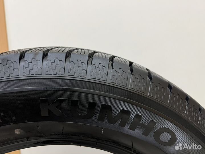 Kumho WinterCraft Ice Wi51 225/65 R17 106T