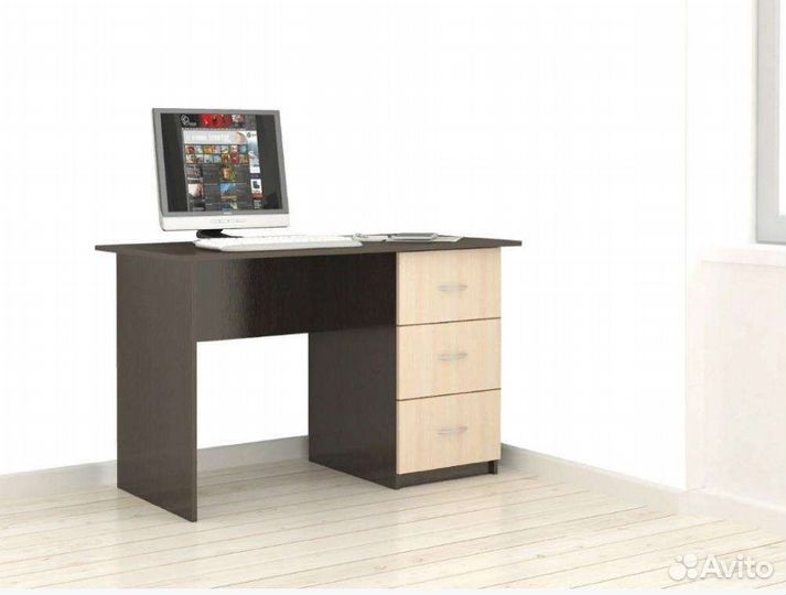 Письменный стол новый