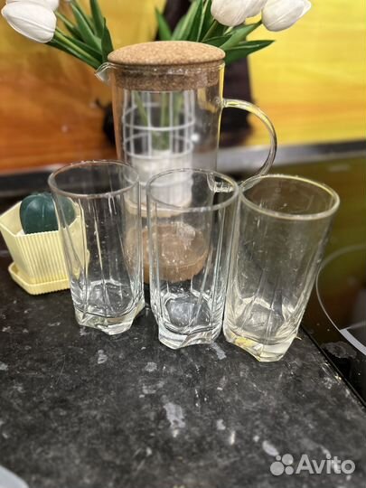 Кувшин и 3 стакана