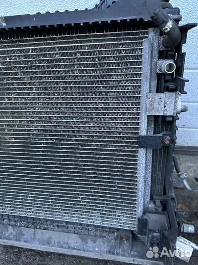 Кассета радиаторов Jaguar XE X760 XF X260