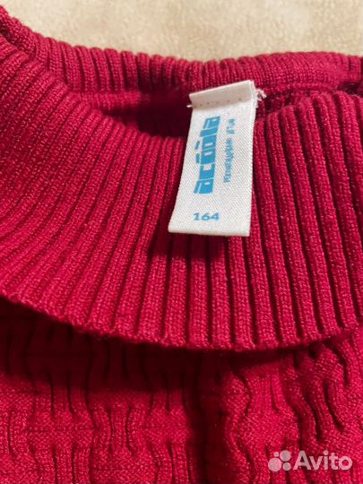 Свитер для девочки,рост 164,Акула